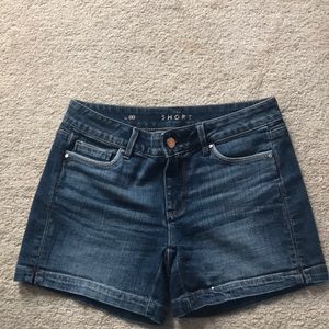 Jean shorts size 00